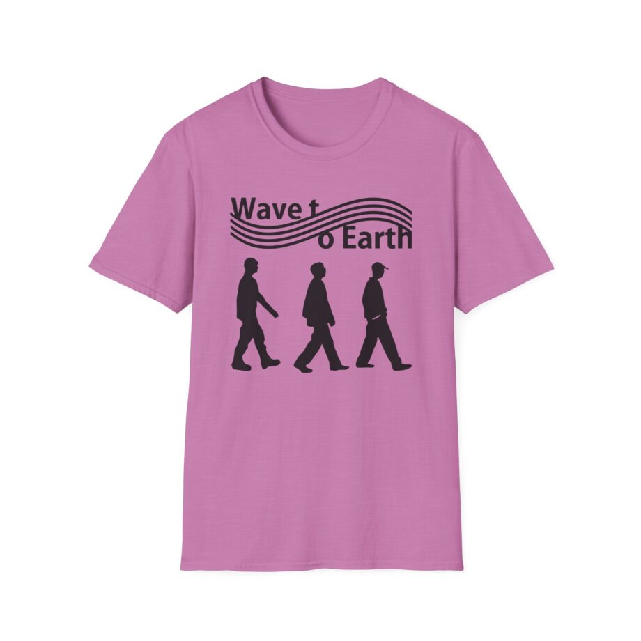 Wave to Earth Members Unisex Softstyle T-Shirt