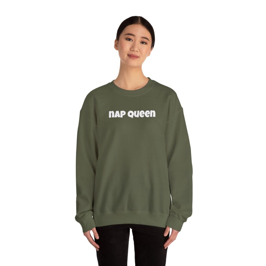 Slushy Noobz Nap Queen Unisex Heavy Blend Crewneck Sweatshirt
