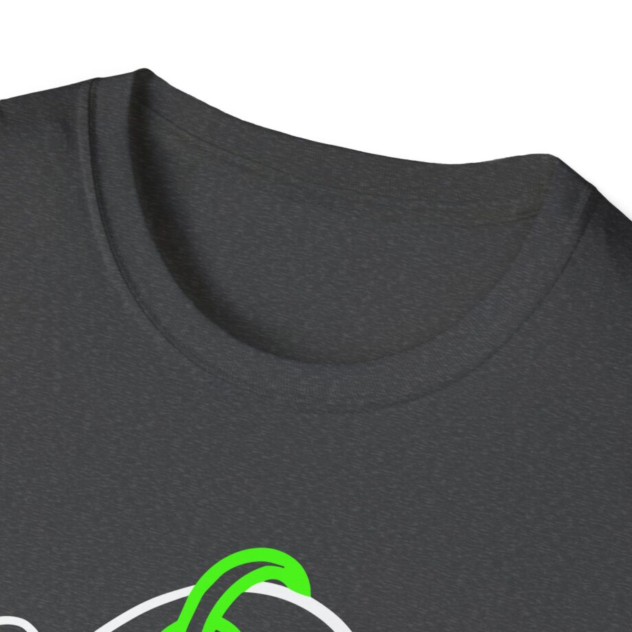 Feid  No Hay Luz Sin Unisex Softstyle T-shirt