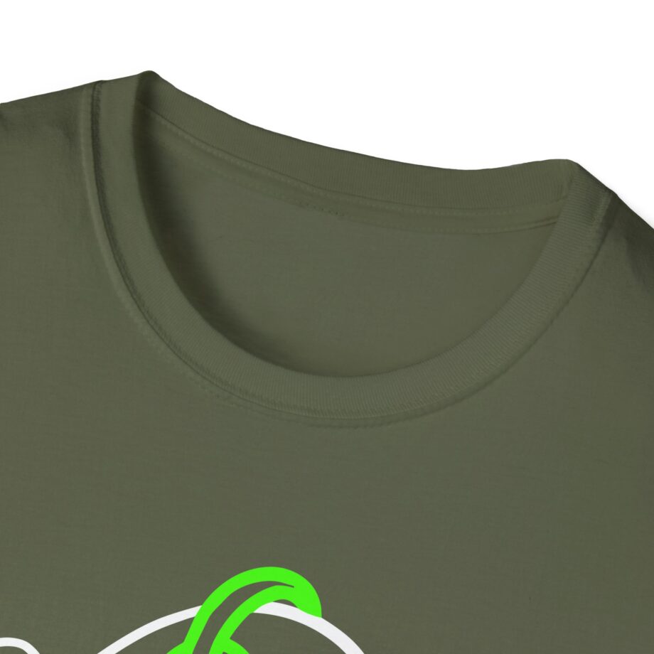 Feid  No Hay Luz Sin Unisex Softstyle T-shirt