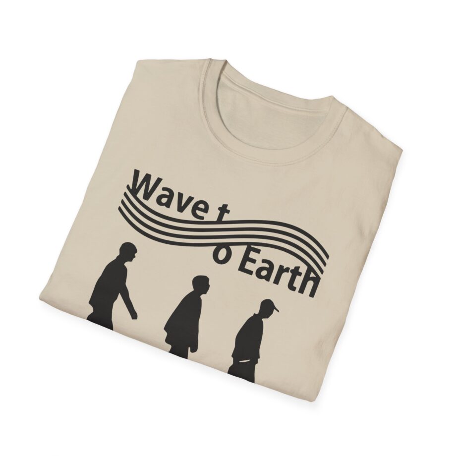 Wave to Earth Members Unisex Softstyle T-Shirt