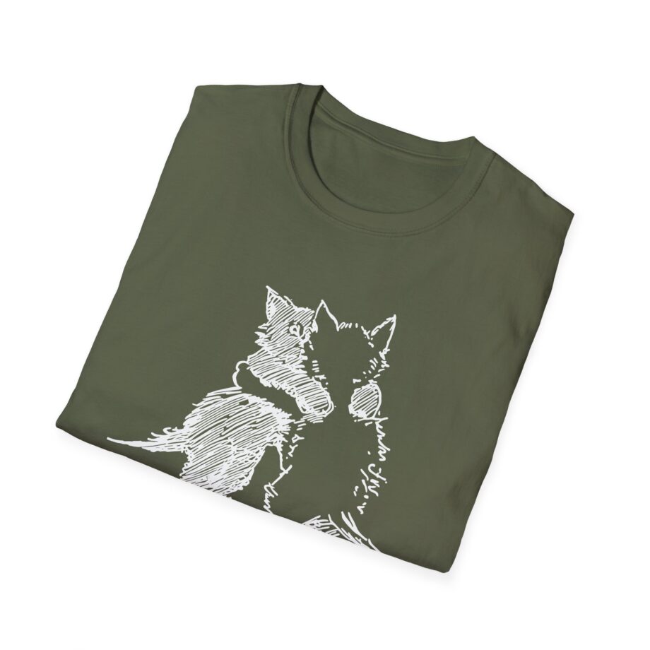 Beabadoobee Cat Kiss  Unisex Softstyle T-Shirt