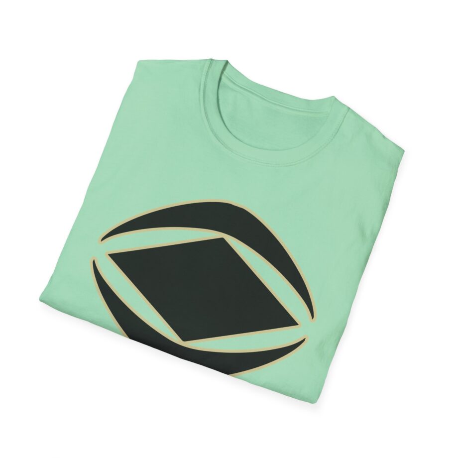 Wakaan Sskwan Unisex Softstyle T-shirt