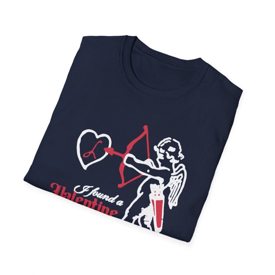 Laufey Cupid Unisex Softstyle T-Shirt
