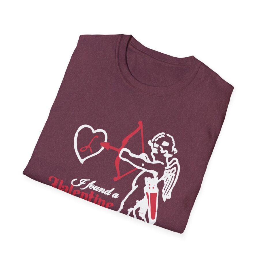 Laufey Cupid Unisex Softstyle T-Shirt