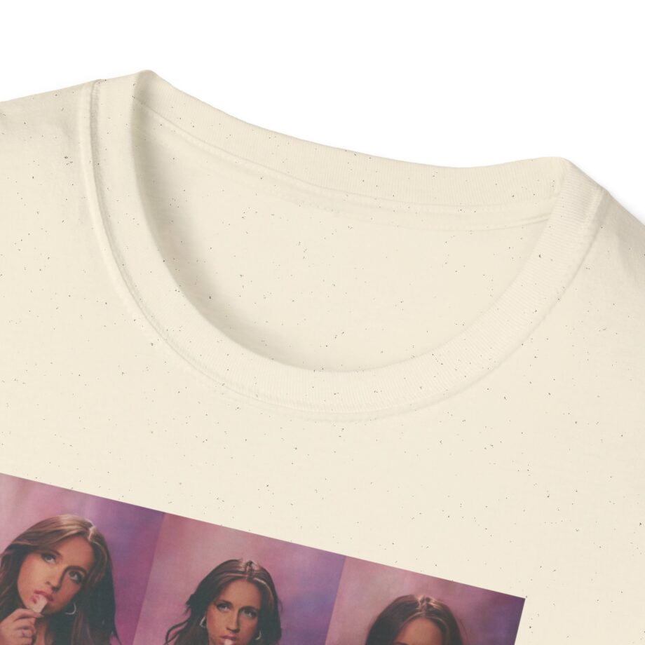 Tate Mcrae Unisex Softstyle T-Shirt