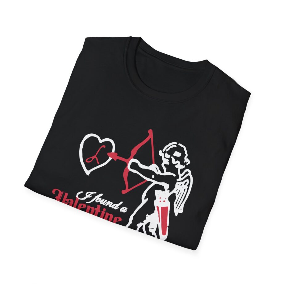 Laufey Cupid Unisex Softstyle T-Shirt