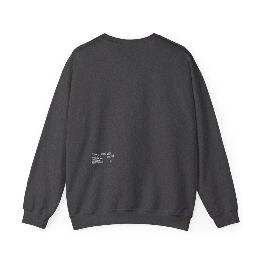 wave to earth Unisex Heavy Blend™ Crewneck Sweatshirt