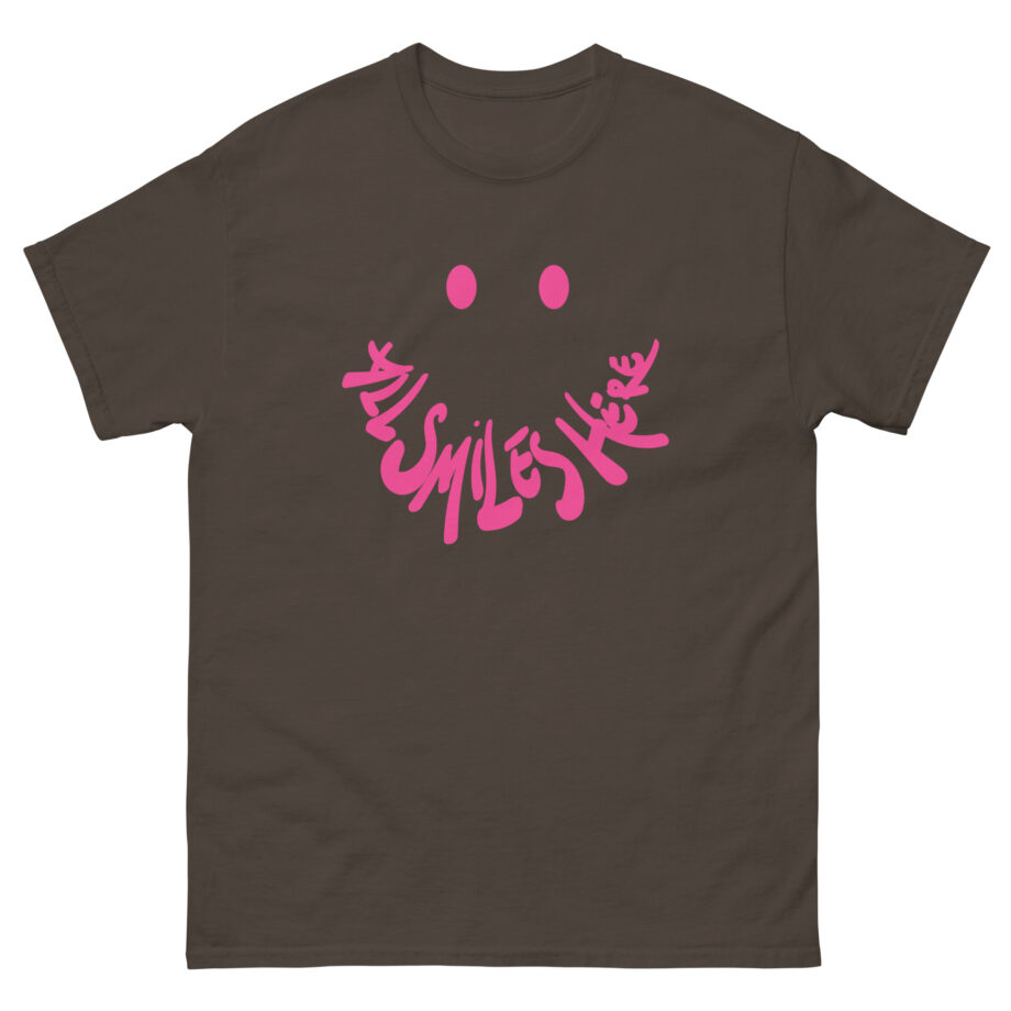 Charli D Amelio Charli All Smiles Here Unisex classic tee
