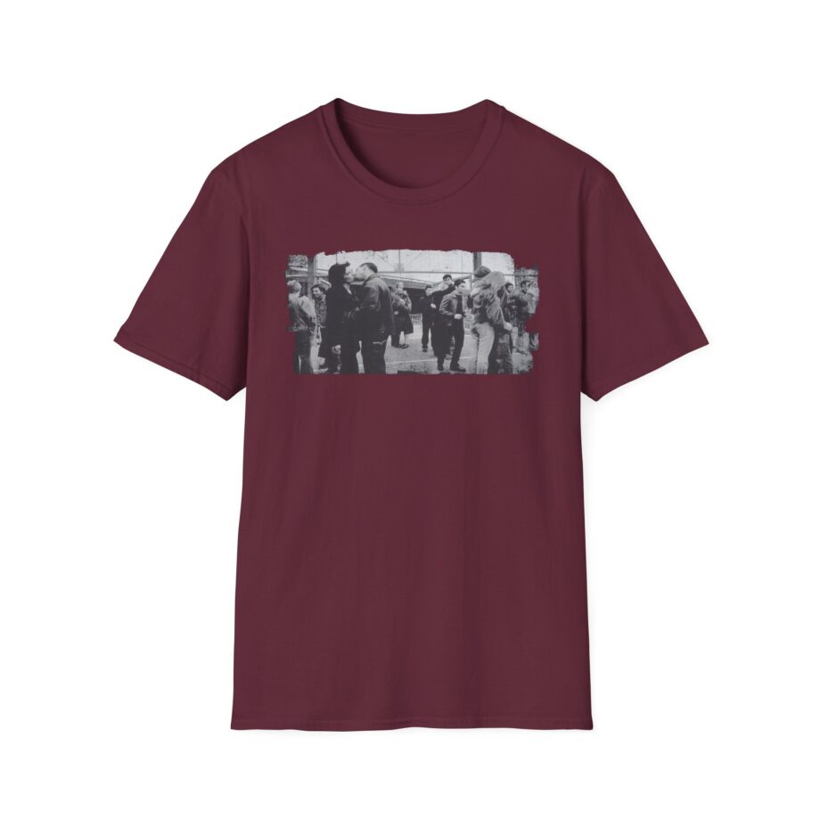 Stereophonics Vintage Performance and Cocktails Faded Unisex Softstyle T-shirt