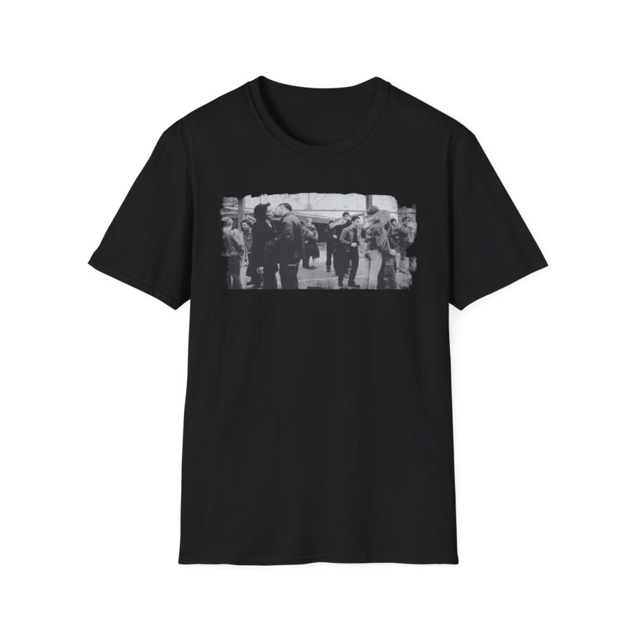 Stereophonics Vintage Performance and Cocktails Faded Unisex Softstyle T-shirt