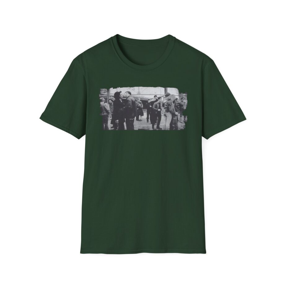 Stereophonics Vintage Performance and Cocktails Faded Unisex Softstyle T-shirt