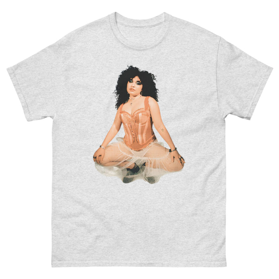 Remi Wolf Photo Unisex classic tee