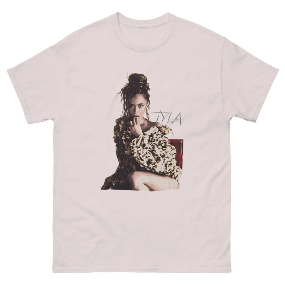 Tyla Sitting Portrait Unisex classic tee