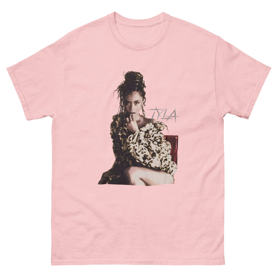 Tyla Sitting Portrait Unisex classic tee