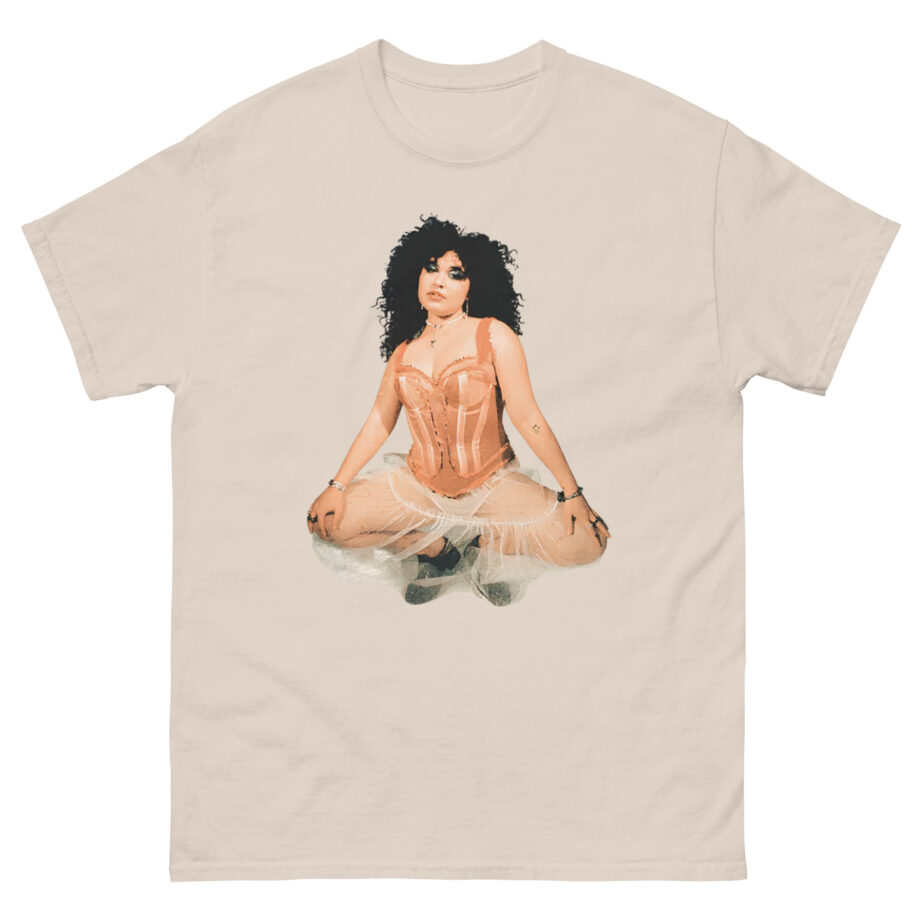 Remi Wolf Photo Unisex classic tee