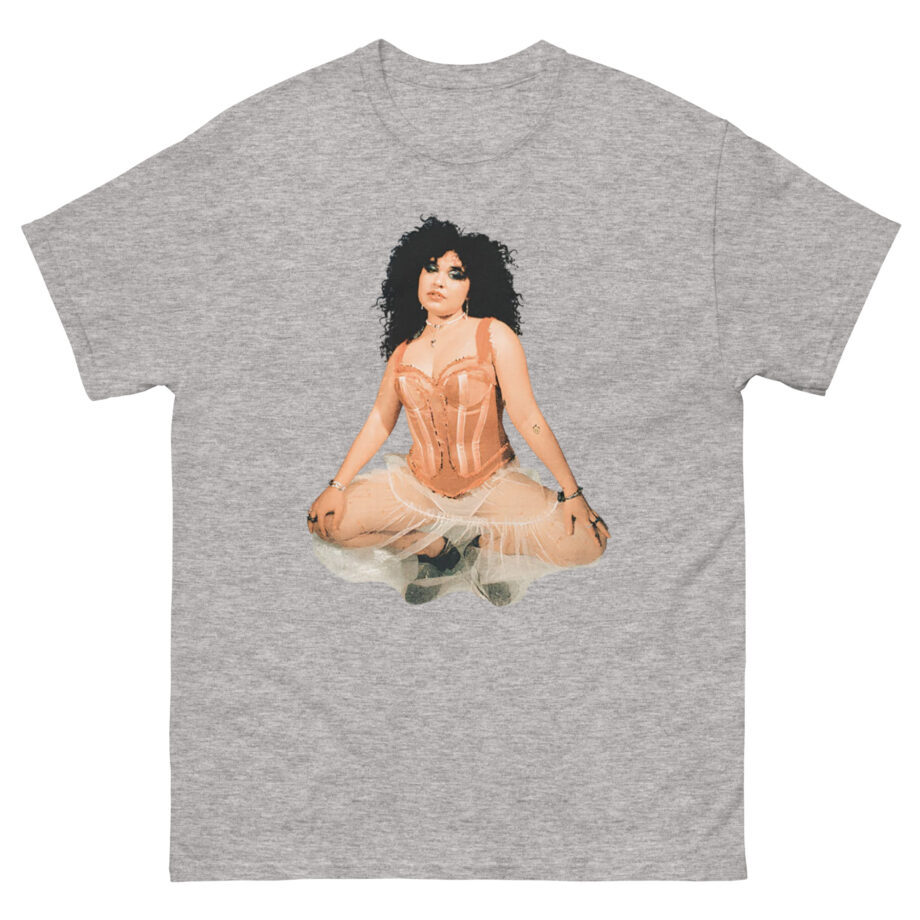 Remi Wolf Photo Unisex classic tee