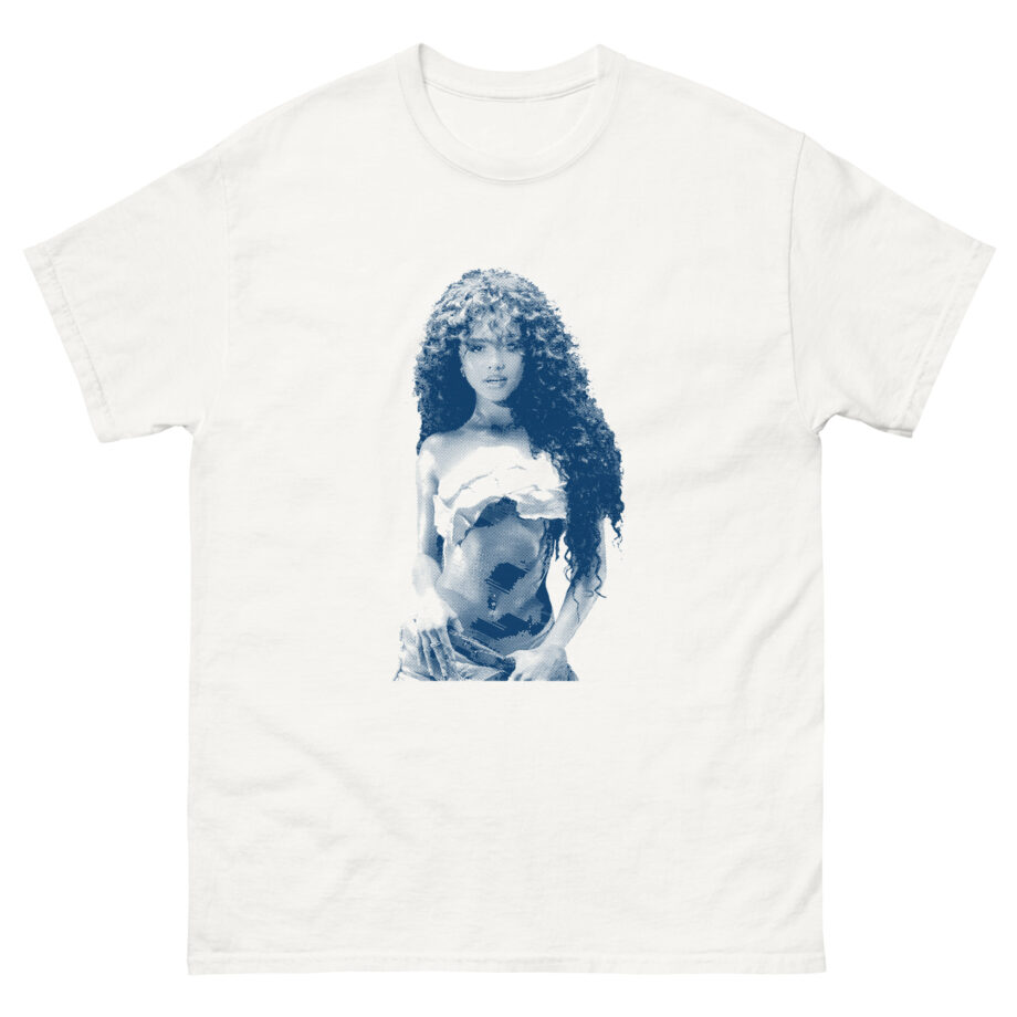 Tyla Water Unisex classic tee